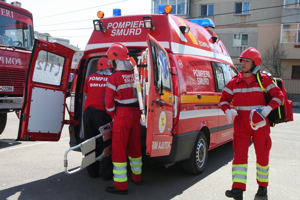 Mii de vieți salvate de SMURD Constanța în cei patru ani de activitate - smurd-1346071316.jpg