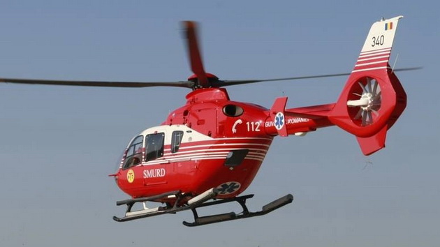 Accident grav la școală: Un elev cu traumatisme severe a fost preluat de elicopterul SMURD. Adolescentul a căzut de la etajul doi - smurd-1572019527.jpg
