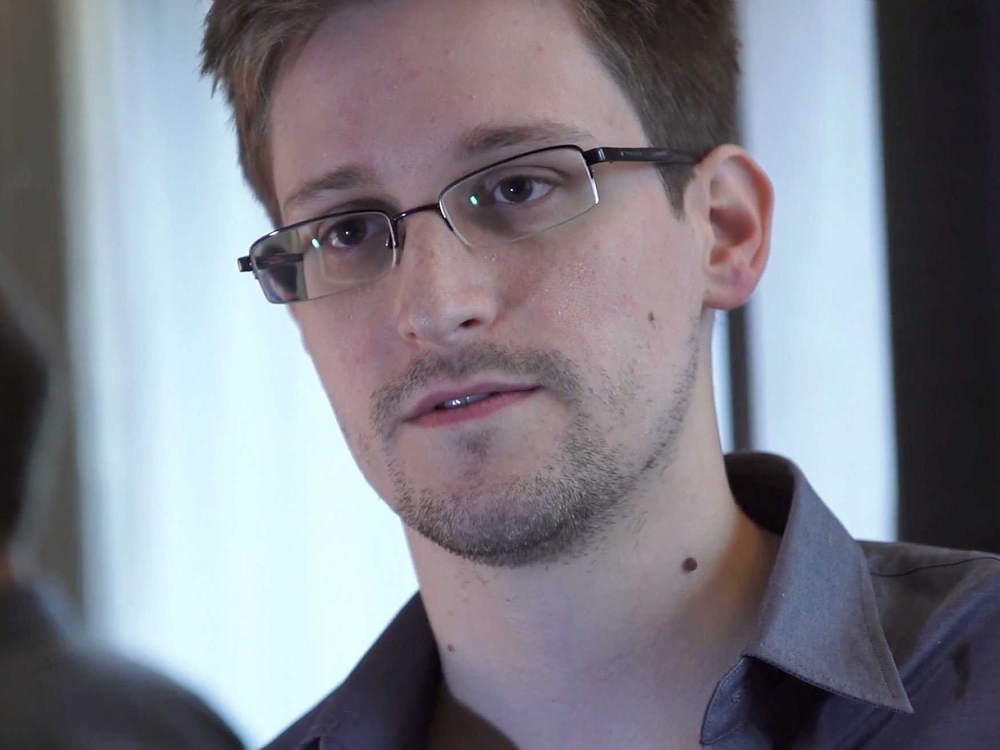 Snowden: NSA i-a spionat pe britanici cu acordul Londrei - snowden-1385019877.jpg