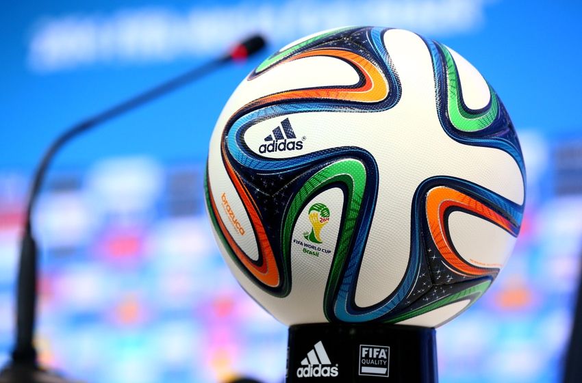 FIFA amână procesul candidaturilor pentru Mondialul 2026 - soccerworldcupusapressconference-1433944784.jpg