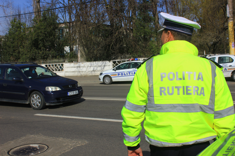 Șoferi din Constanța, certați cu legea: și beți și fără permis - soferibauti-1477409676.jpg
