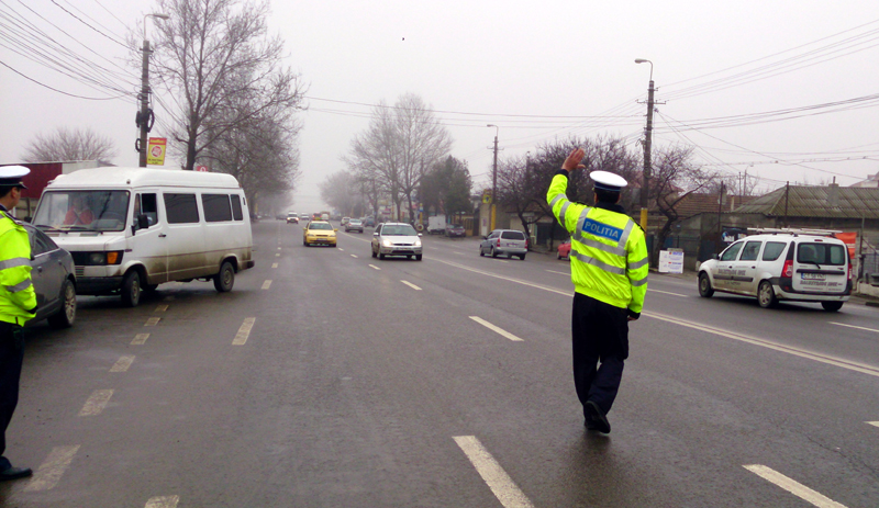 Șoferii din Constanța, certați cu…centura de siguranță - soferiidinconstanta-1395079430.jpg