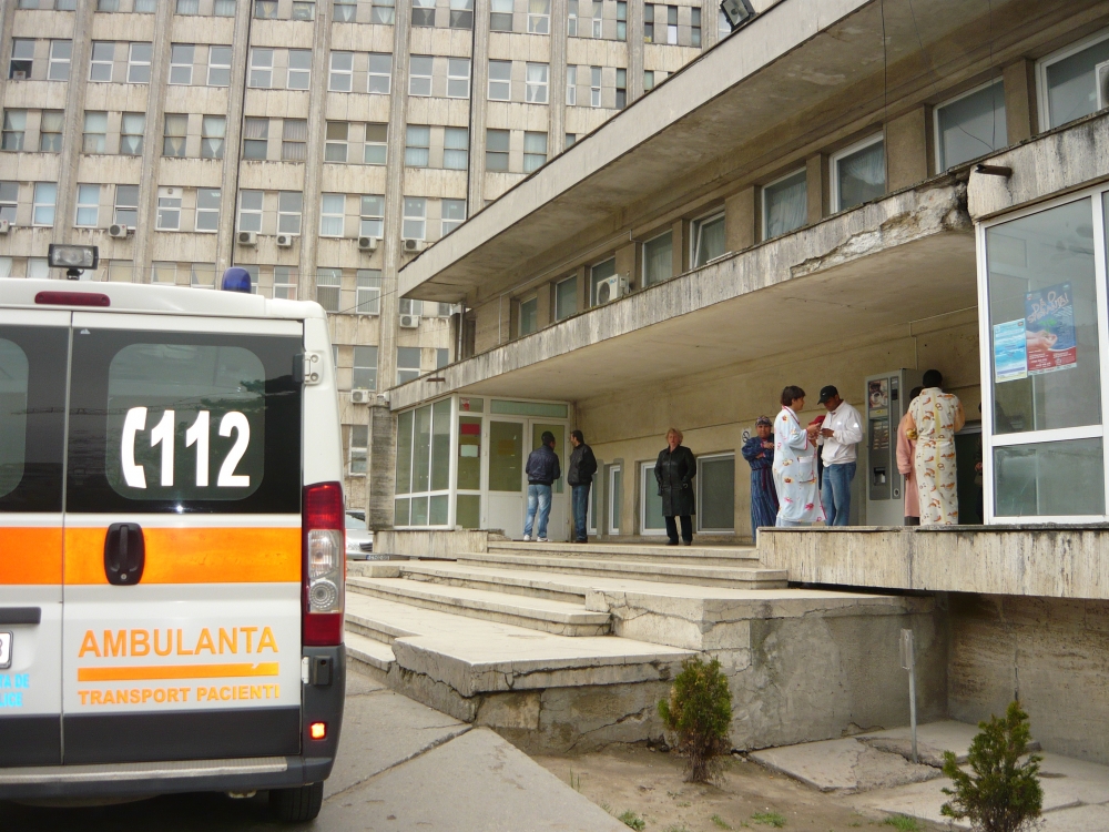 Spitalul Județean, printre primele trei unități sanitare din țară - spital-1340874706.jpg