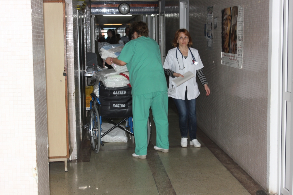 Posturi noi în Spitalul Județean Constanța - spital-1374672167.jpg