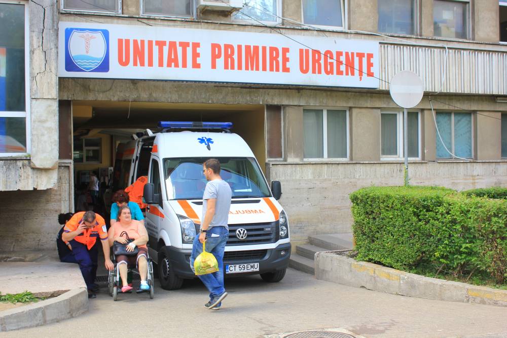 Ambulanța Constanța suplimentează echipajele pentru vacanța de Rusalii - spitalambulantaurgenta6-1432914200.jpg