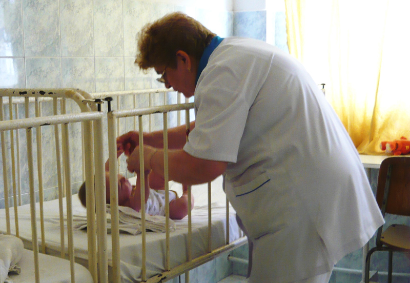 Bebeluși abandonați în maternitățile constănțene. Ce se întâmplă cu ei și când pot fi adoptați - spitaljudeteanpediatriecopiiaban-1379529211.jpg