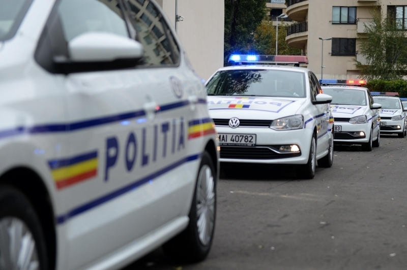 VIDEO / Imnul României, transmis la megafoanele mașinilor de poliție - ss-1585408358.jpg