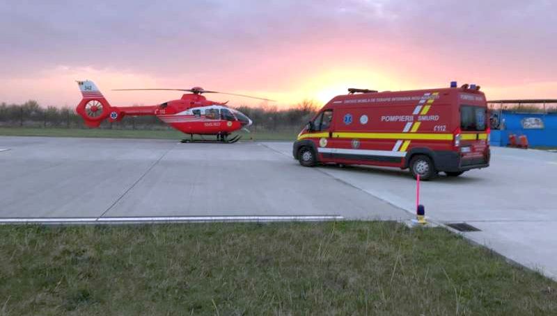 Bebeluși transportați de urgență la spital cu elicoptere MAI - ss-1585423170.jpg