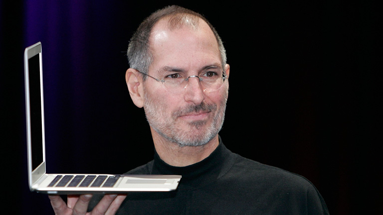 Steve Jobs nu își lăsa copiii să folosească iPad-urile și le limita accesul la internet - steve-1410681089.jpg
