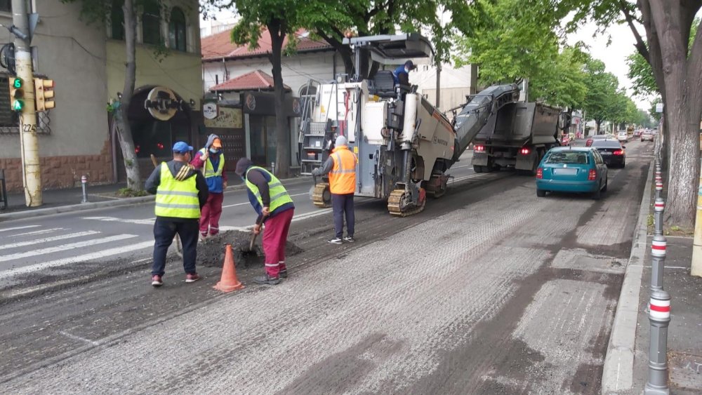 Atenție, constănțeni! Au început lucrările de frezare pe strada I.G. Duca - stradaigduca2-1588767396.jpg