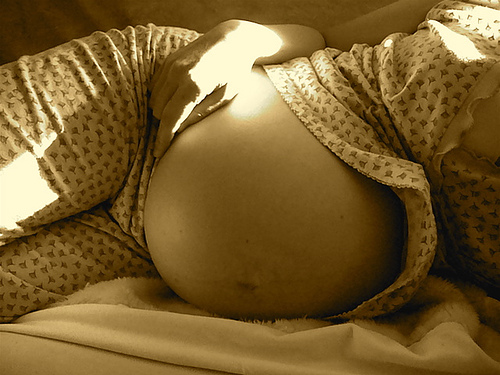 Concediul de risc maternal, un drept? - strokesymptomspregnancy-1327440283.jpg