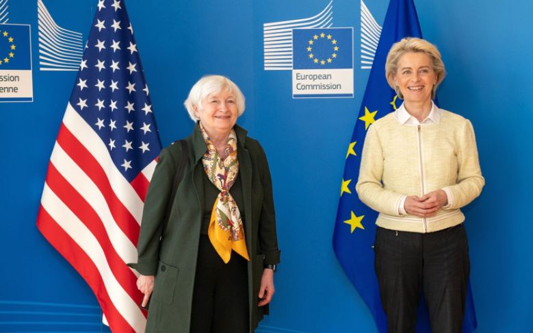 SUA şi Uniunea Europeană sporesc ajutorul financiar pentru Ucraina - sua-1669211754.jpg
