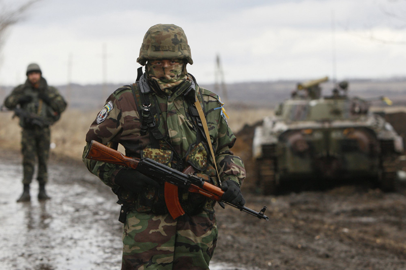SUA ar putea înarma forțele  ucrainene împotriva separatiștilor - suainarmareucraina-1500980530.jpg