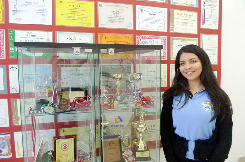 Succes răsunător pentru Elif Memet, absolventă a Liceului de Informatică - succesinternational-1461172516.jpg
