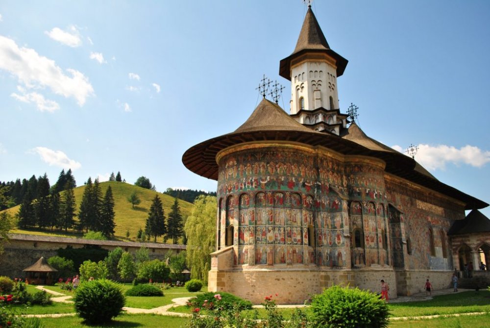 Ministrul Culturii: Va fi restaurată pictura exterioară de la Mănăstirea Suceviţa - sucevita-1600541593.jpg