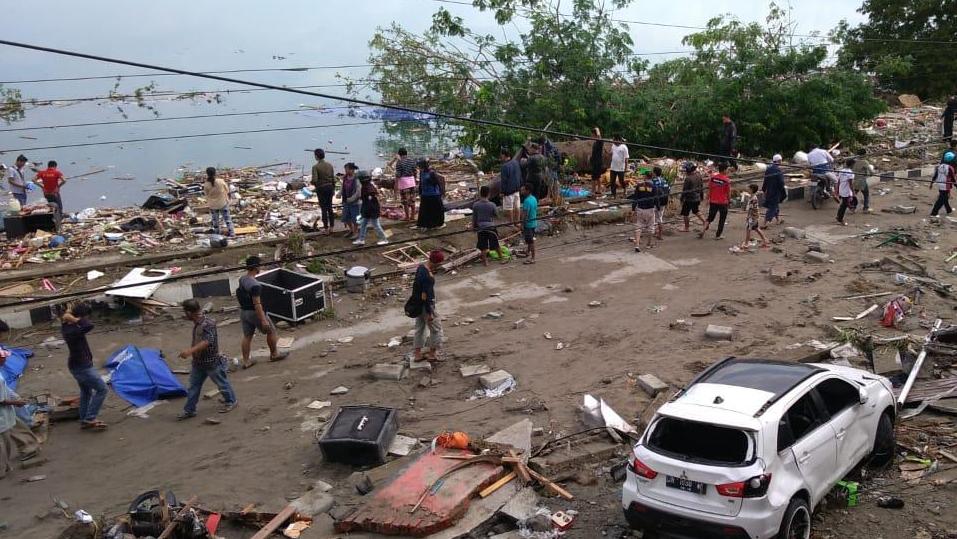 Indonezia: Bilanțul cutremurului urmat de tsunami a ajuns la 1.200 de morți - sulawesi-1538419207.jpg