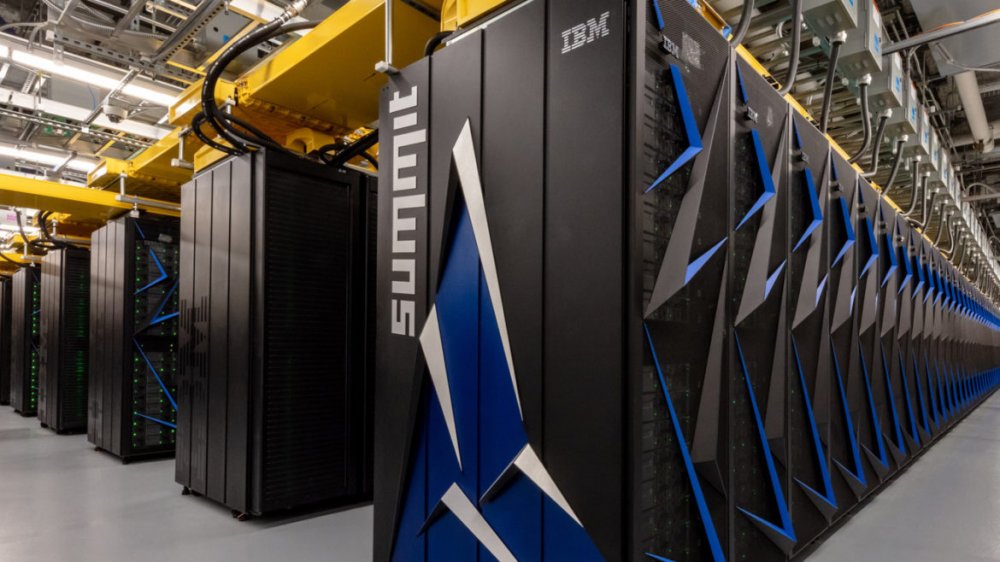 Cel mai rapid supercomputer a fost creat pentru a lupta cu virusul - summitcelmaiputernicsupercompute-1587193312.jpg