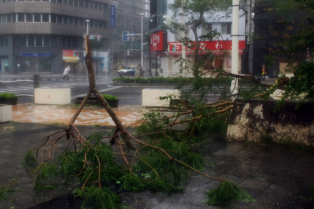Japonia / O nouă alertă specială în insula Okinawa din cauza taifunului Neoguri - tai-1404892723.jpg