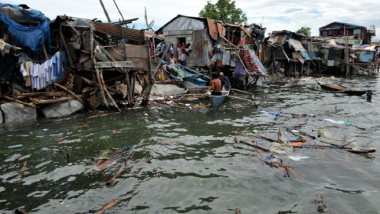Sate şi terenuri agricole inundate în urma unui taifun care a lovit nordul Filipinelor - taifunfilipine-1666012288.jpg