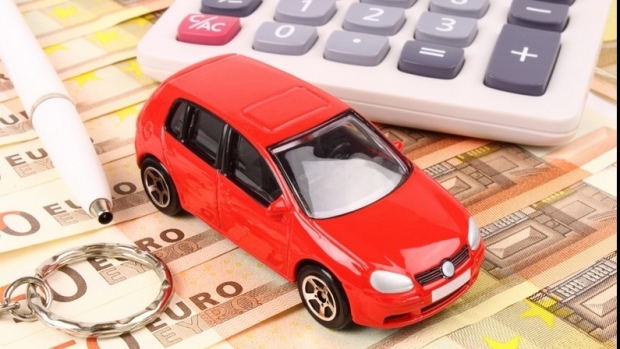 Cât vor plăti șoferii pentru taxa de timbru, în 2015 - taxaauto2014cndcumicinepltetetim-1412171308.jpg