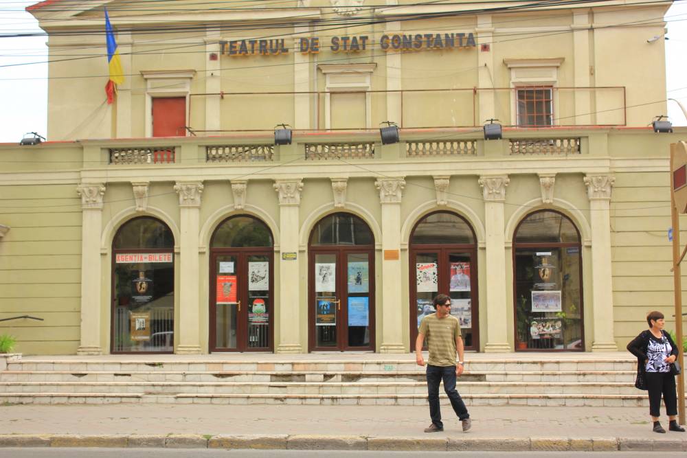 Teatrul de Stat Constanța și-a aniversat cinci actori luna aceasta - teatruldestat2-1496227003.jpg