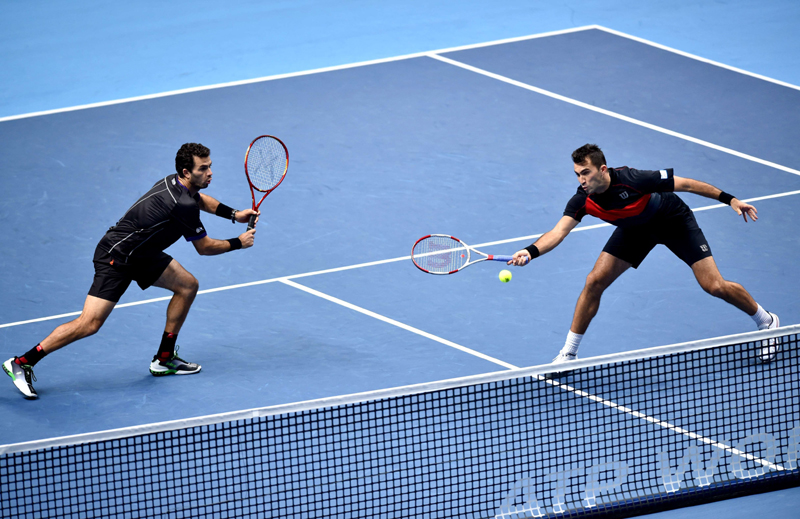 Tecău și Rojer s-au oprit în semifinale la Australian Open - tecausirojertenis-1422555655.jpg
