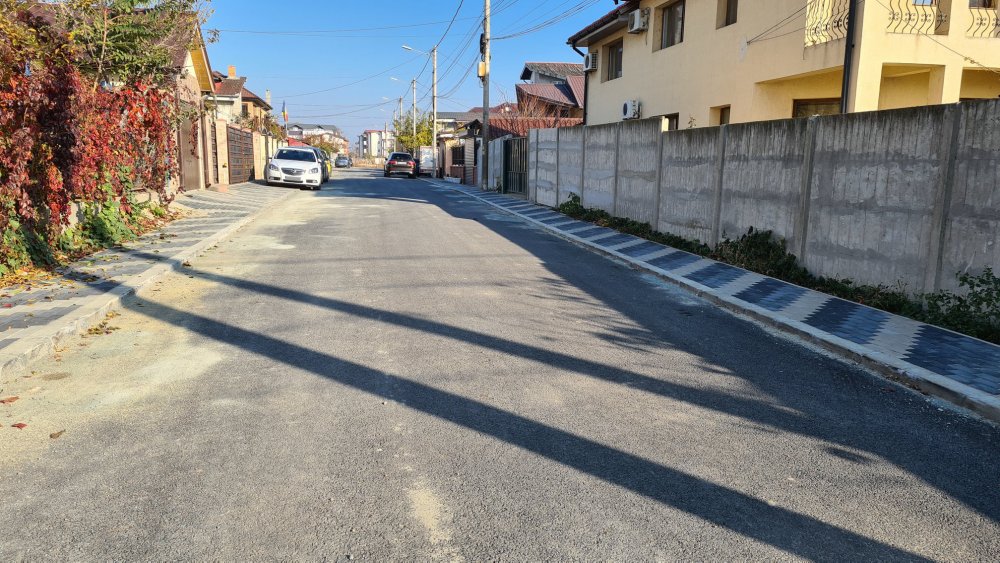 Administraţia locală din Techirghiol a reabilitat mai multe străzi şi trotuare - techirghiollucrarifinalizate-1606933993.jpg