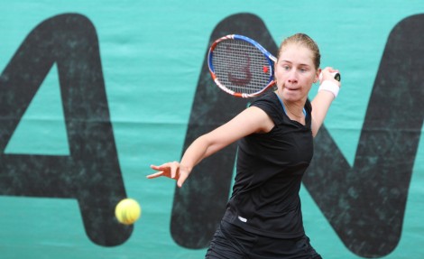 Tenis / Elena Bogdan, victorie în proba de dublu la Trnava - tenis-1344069364.jpg