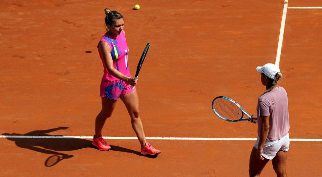 Simona Halep o înfruntă pe Garbine Muguruza, în semifinalele turneului de la Roma - tenis-1600596601.jpg