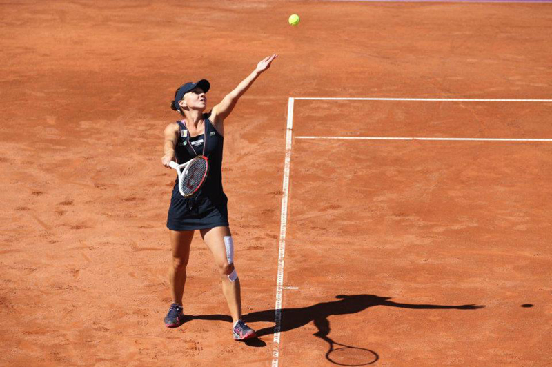 Simona Halep, la un pas de semifinalele Grand Prix-ului Ungariei - tenishalep-1373563654.jpg