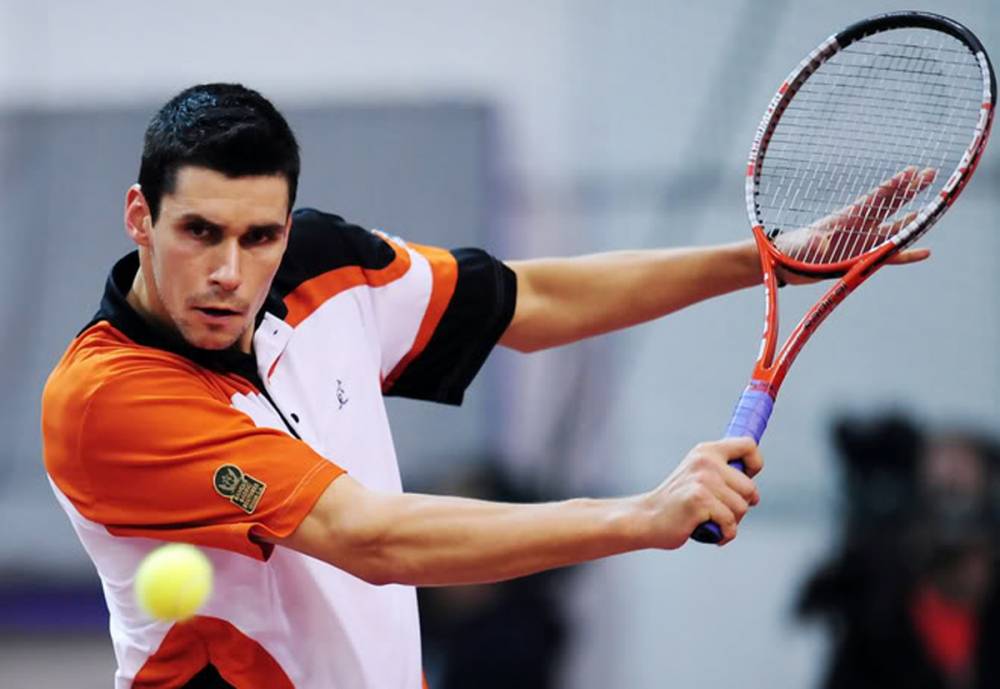 Tenis: Românul Victor Hănescu a coborât pe locul 141 în ierarhia ATP - tenishanescusursatimetvro-1422868606.jpg