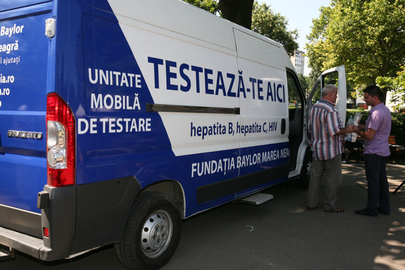 Campania Baylor de testare gratuită a HIV și hepatite continuă - testareagratuitaahepaticeicsiahi-1371731429.jpg