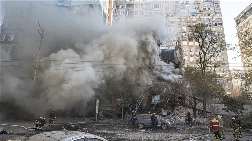 Kievul, vizat, sâmbătă dimineață, de un atac masiv al Rusiei cu drone - thumbsbc9d9afc1b39f75326ae757732-1700898426.jpg