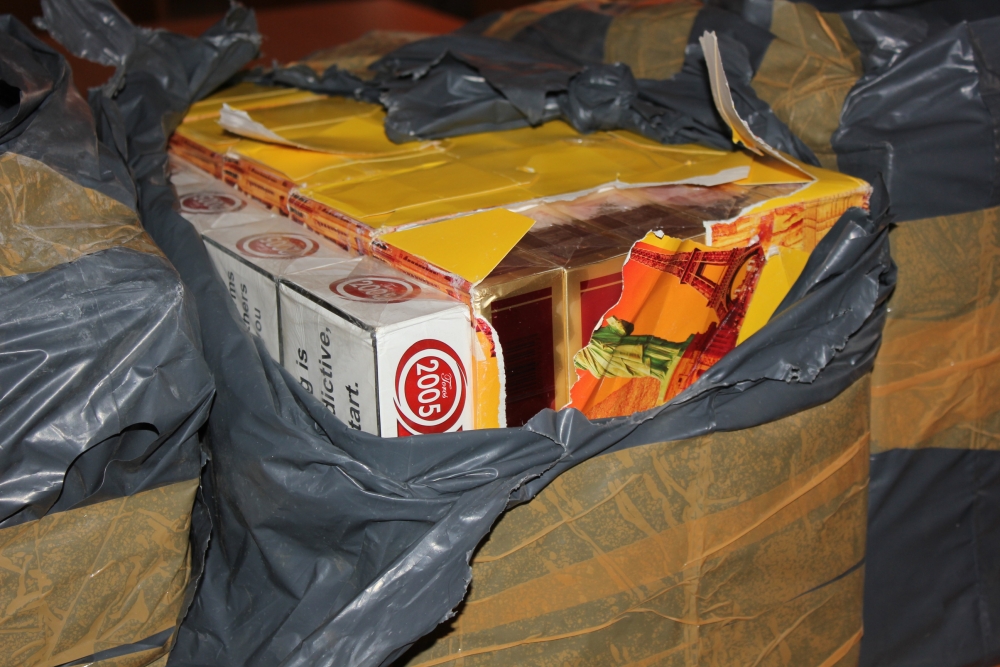 O sută de pachete de țigări, confiscate de polițiștii de frontieră - tigariconfiscate5-1361527475.jpg