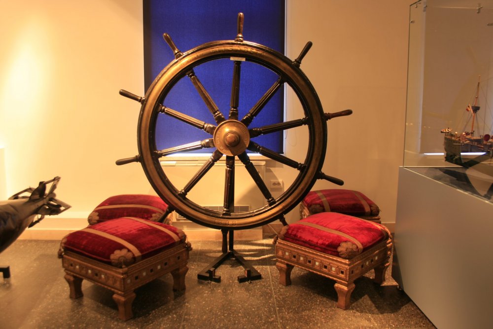 Timona de pe nava „Elisabeta” poate fi admirată la Muzeul Marinei - timonasursamuzeu-1599670741.jpg
