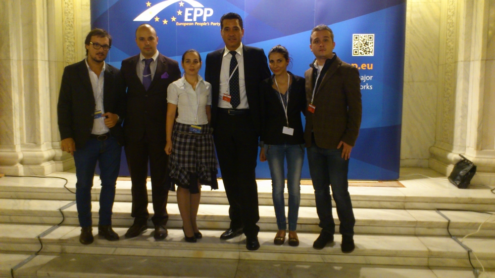 Tinerii din PDL Constanța au participat la Congresul PPE - tineripdlppe-1350640422.jpg