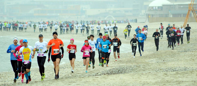 Țineți ritmul! Luna viitoare, alergăm  la Maratonul Nisipului - tineti-1517853076.jpg