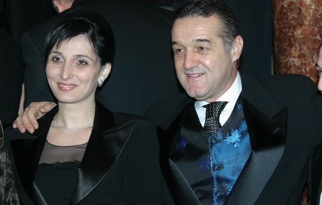 Soția lui Becali s-a mutat în CONSTANȚA - tnr800x80011781becaliluminita1-1386939035.jpg