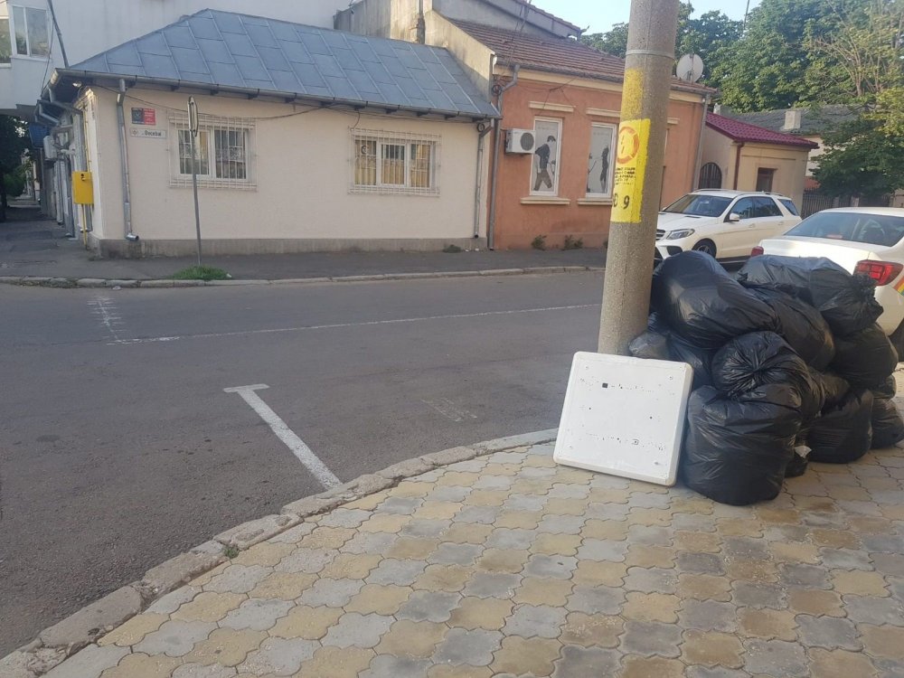 Toleranță zero, la Constanţa, față de cei care aruncă gunoiul pe domeniul public - tolerantazero-1627928683.jpg
