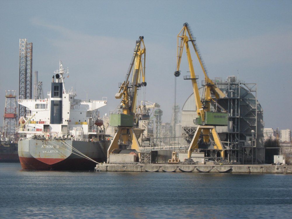 Topul mărfurilor din porturile maritime românești - topulmarfurilordinporturilemarit-1564522599.jpg