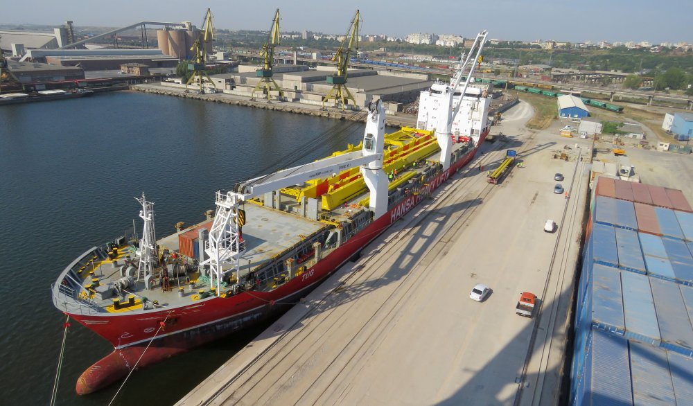 Topul mărfurilor din porturile maritime românești - topulmarfurilordinporturilemarit-1589898233.jpg
