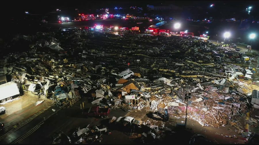 Până la 100 de morți în urma tornadelor din SUA. O fabrică s-a prăbușit peste cei 110 muncitori - tornada-1639241704.jpg