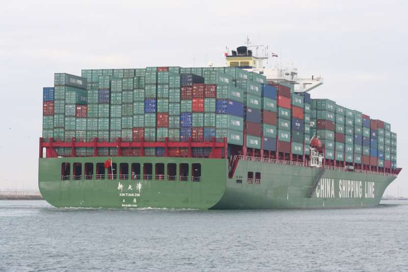 13 nave încarcă cereale în portul Constanța - traficportuarjpg-1422787235.jpg