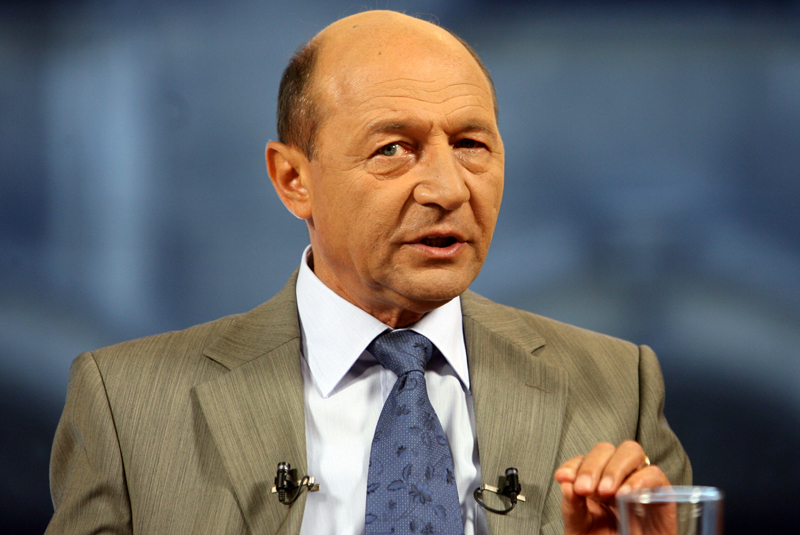 Traian Băsescu a solicitat cetățenia moldovenească - traianbasescu-1458320023.jpg