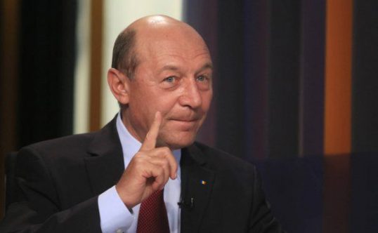 Traian Băsescu, despre afecțiunea lui Dragnea: Eu am ajuns la cuțit când de la mijloc în jos nu am mai simțit nimic - traianbasescu538x332-1552947392.jpg