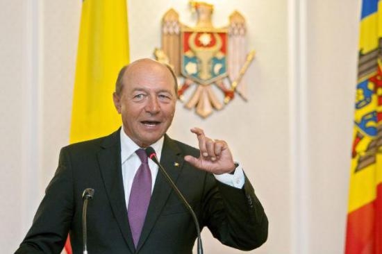 Traian Băsescu a solicitat cetățenia moldovenească - traianbsescu-1458315956.jpg