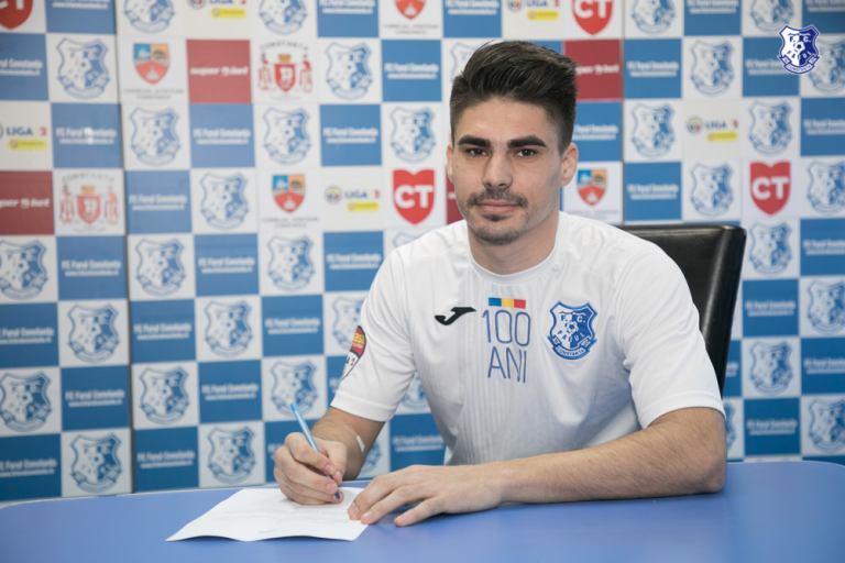 Transfer de marcă pentru FC Farul. Mădălin Martin a semnat cu echipa de pe litoral - transfer-1579033930.jpg