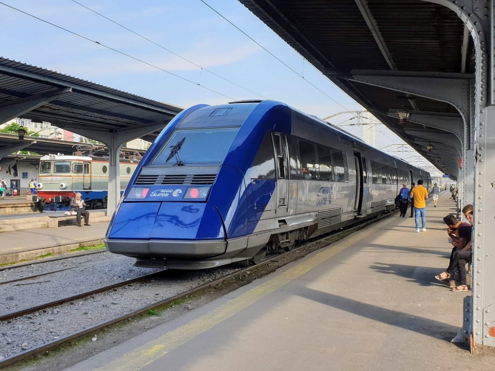Transportul feroviar de călători va fi dotat cu 99 de trenuri electrice noi - transportulferoviardecalatorivaf-1604428550.jpg