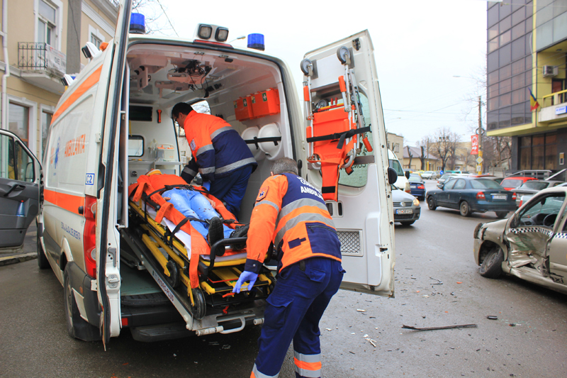 Traseu de coșmar, la ieșire din Constanța! Doi morți și mai mulți răniți - traseudecosmar-1455650104.jpg