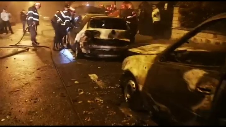 Trei mașini distruse, într-un incendiu! - treima537inidistrusedefoclapites-1573926588.jpg